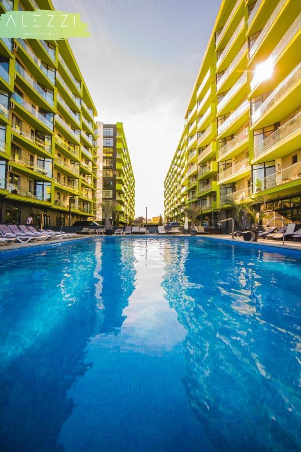Nicolas By Alezzii Beach Apartament Studio นาโวดาริ ภายนอก รูปภาพ