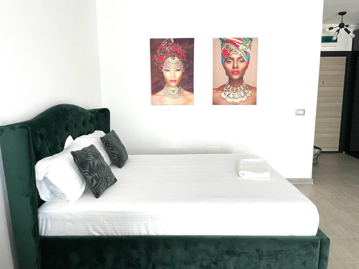 Nicolas By Alezzii Beach Apartament Studio นาโวดาริ ภายนอก รูปภาพ