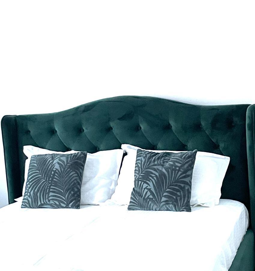Nicolas By Alezzii Beach Apartament Studio นาโวดาริ ภายนอก รูปภาพ