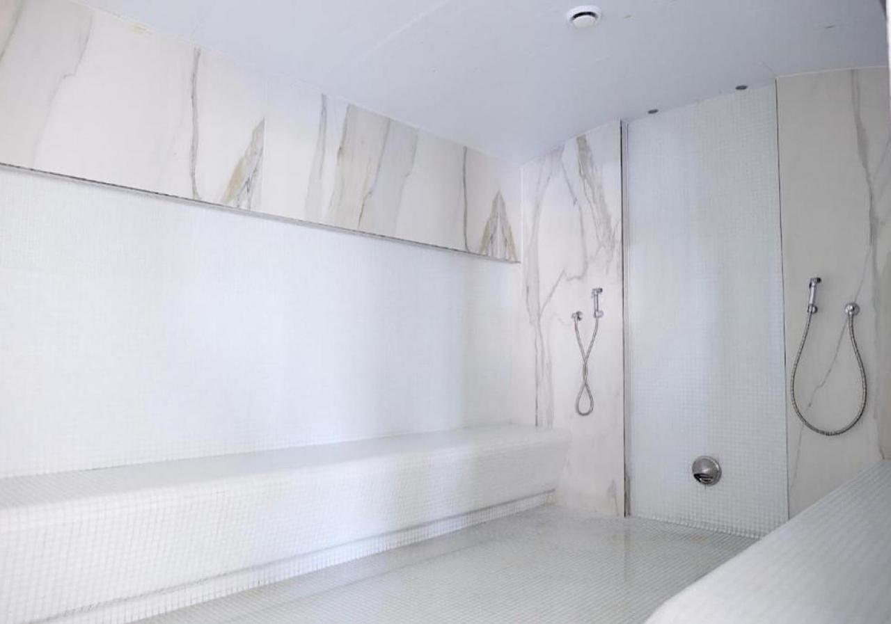Nicolas By Alezzii Beach Apartament Studio นาโวดาริ ภายนอก รูปภาพ